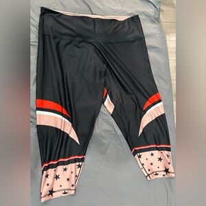 Black and Red Capri Leggings